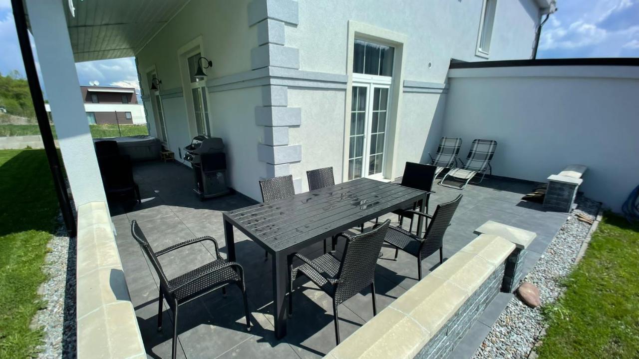 Apartmanovy Dom S Virivkou, Pod Secnom, Liptovsky Jan Villa Liptovský Mikuláš Exterior foto